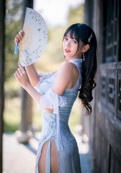 年轻的女学生4_完整版BD高清中字